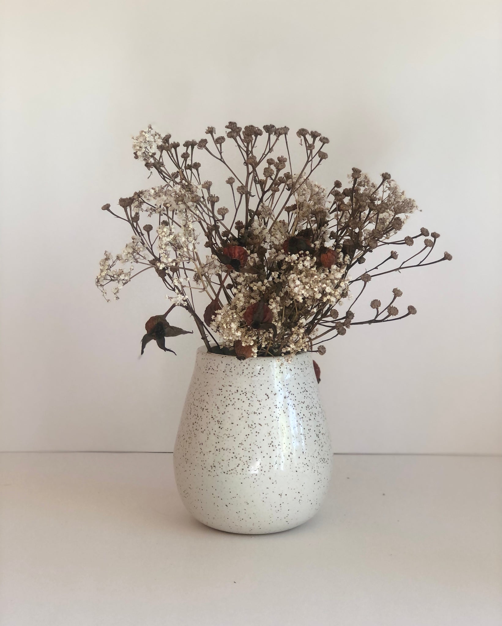 Vase - white speckle